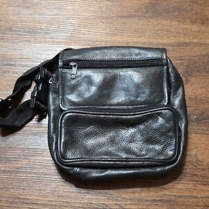 Wilsons Leather Black Waist Bag.